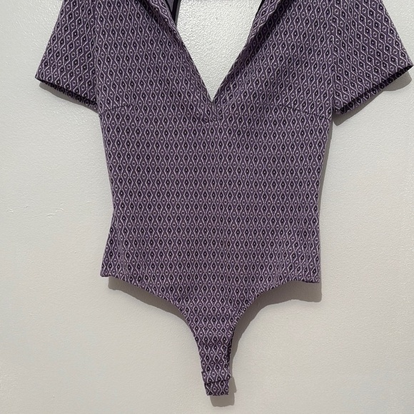 Zara Women’s Purple Patterned Bodysuit Large - Picture 6 of 10